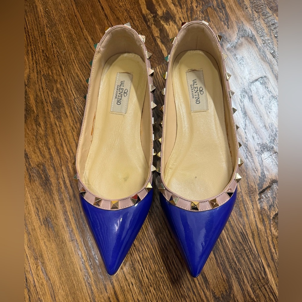 Valentino studded flats